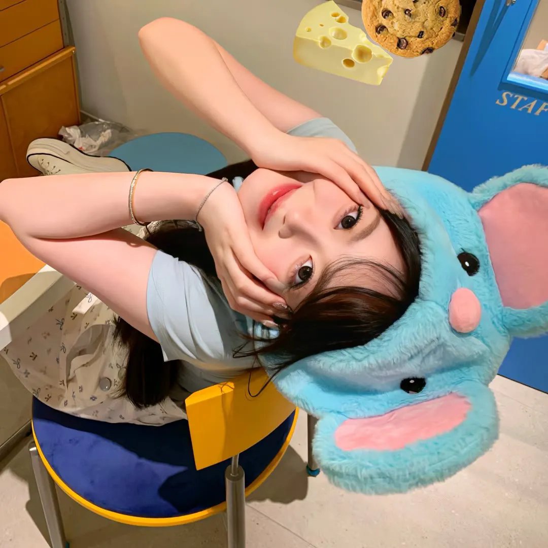 绿水青山带笑颜